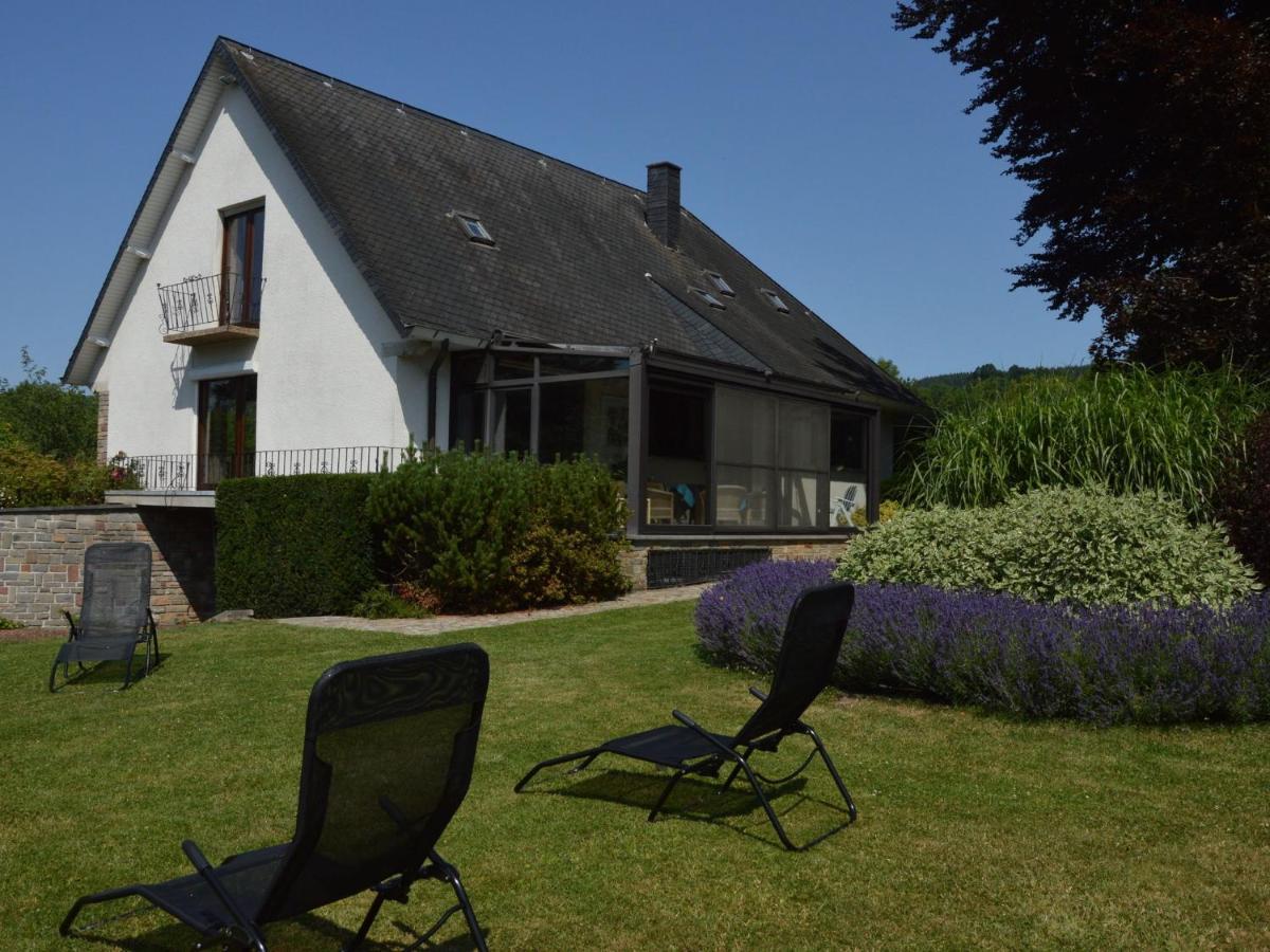 Elegant Villa In Stavelot With Fitness Playroom Exterior photo