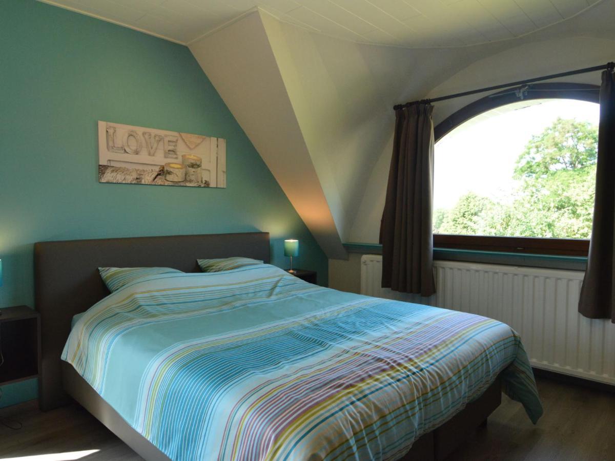 Elegant Villa In Stavelot With Fitness Playroom Exterior photo